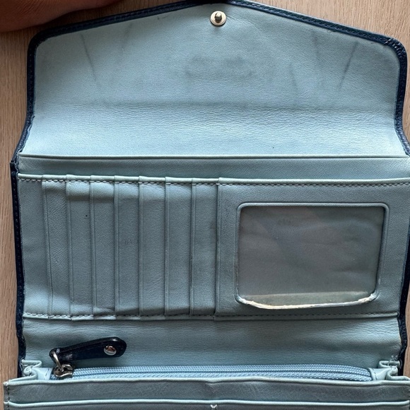 Vintage COACH Blue Leather Tri-fold Wallet - Picture 6 of 9